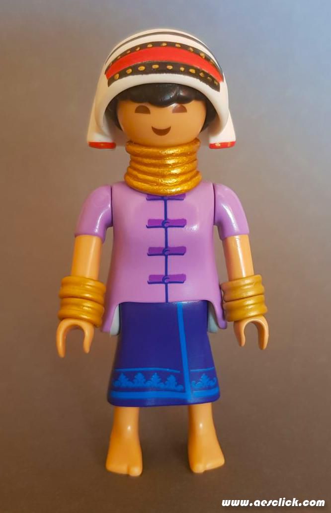 30-Mujer Jirafa Madgato